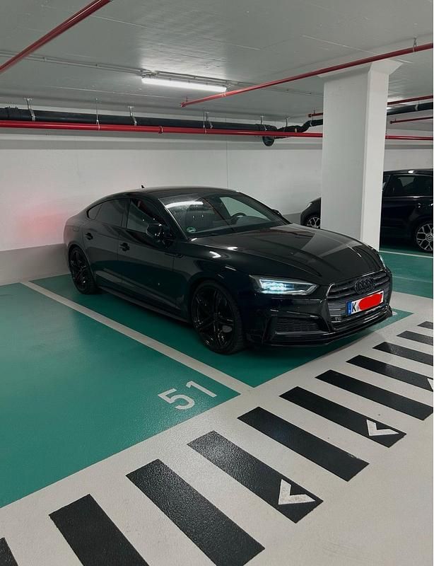 Gebraucht Audi A5 Ambiente 190 PS (139 kW) 2019 Schwarz Coupé