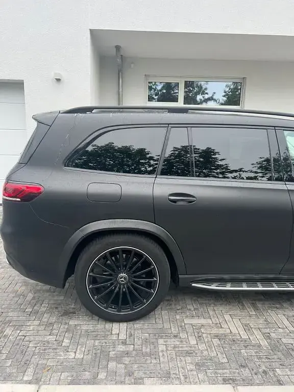 Gebraucht Mercedes GLS400 330 PS (242 kW) 2021 Schwarz SUV