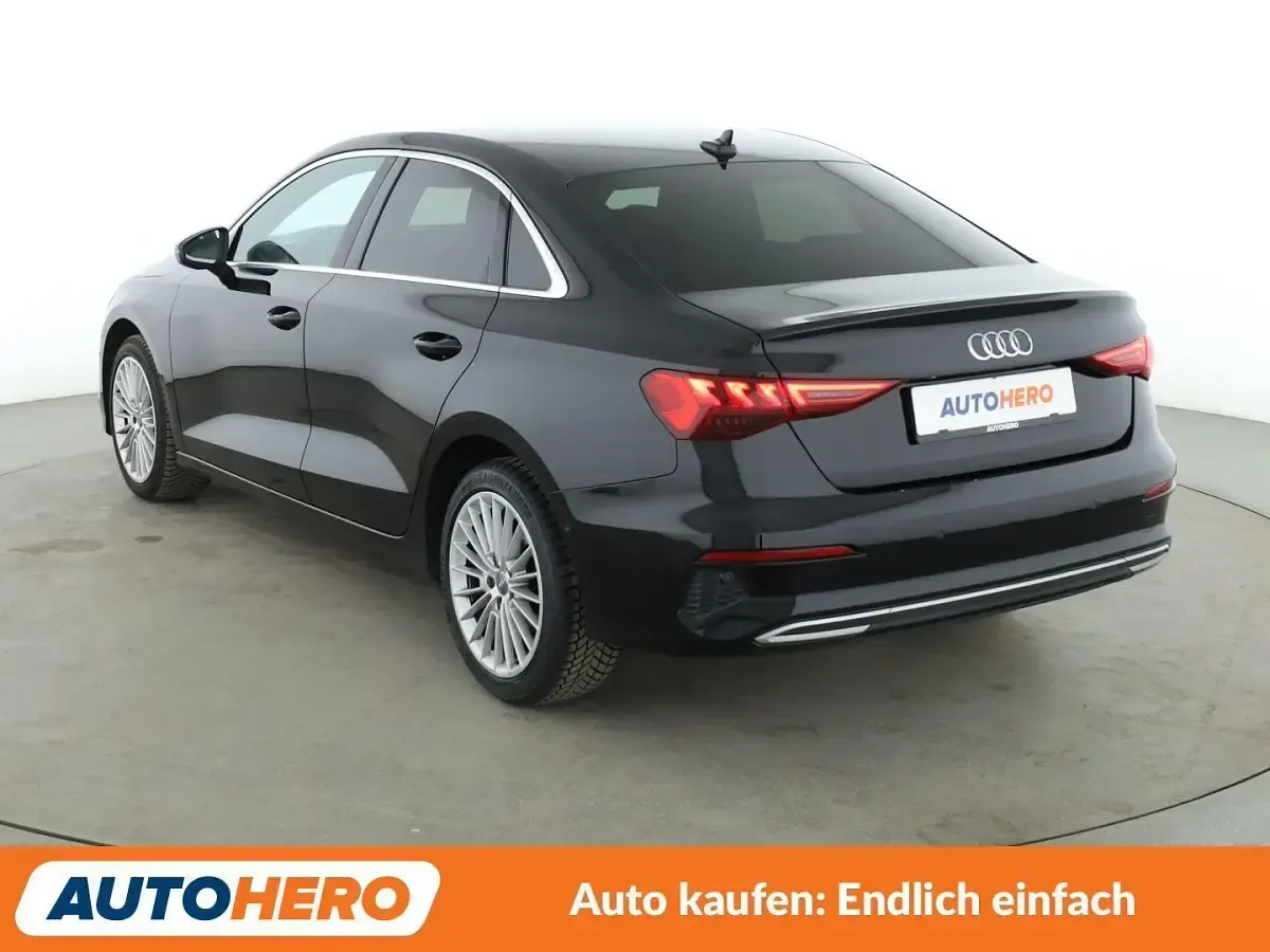 Używany Audi A3 Advanced 150 KM (110 kW) 2020 Czarny Sedan/Limuzyna