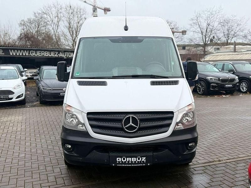 Gebraucht Mercedes Sprinter 143 PS (105 kW) 2018 Arktikweiss Van