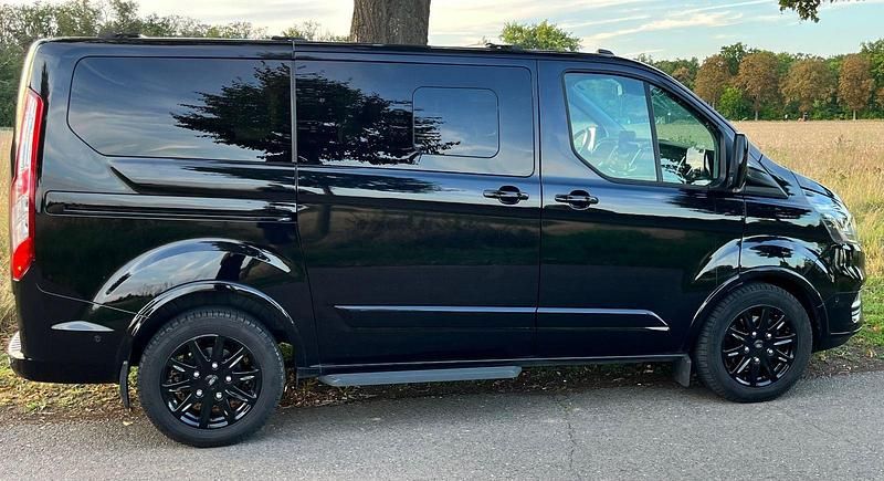 Gebraucht Ford Tourneo Titanium X 185 PS (136 kW) 2020 Schwarz Van / Kleinbus