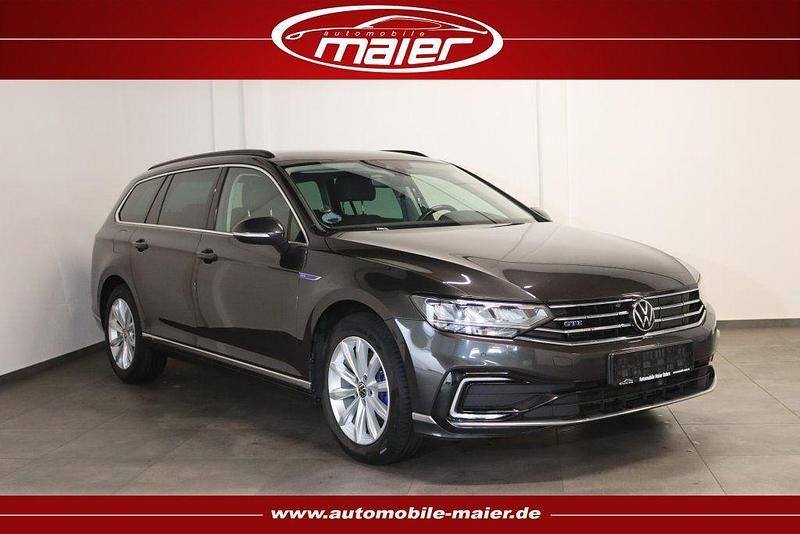 Grau Gebraucht 2020 VW Passat GTE Limousine | 16.900 € (Superpreis) - Bild 1/4