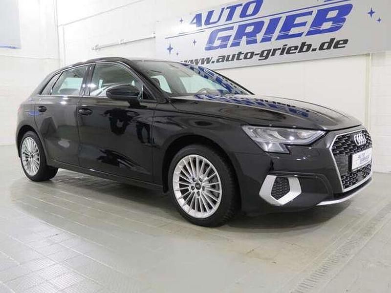 Brillantschwarz Gebraucht 2022 Audi A3 Advanced Kombi | 20.950 € (Fairer Preis) - Bild 1/4