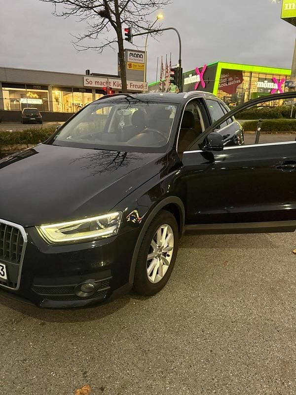 Gebraucht Audi Q3 177 PS (130 kW) 2011 Schwarz SUV