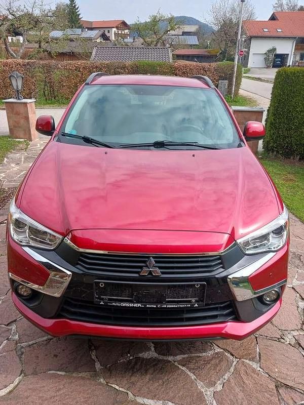 Gebraucht Mitsubishi ASX Edition 117 PS (86 kW) 2017 Rot SUV