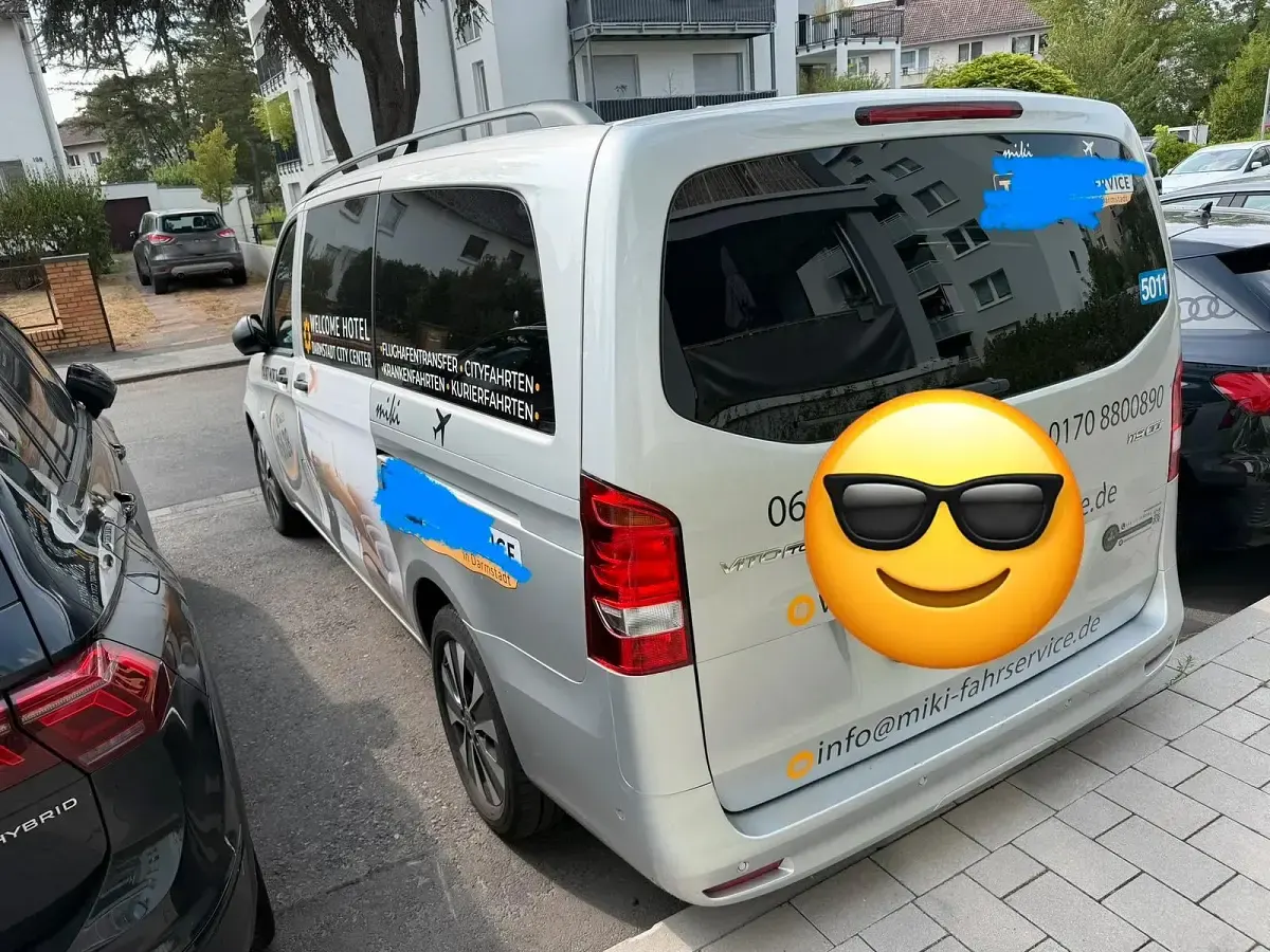 Gebraucht Mercedes Vito 190 PS (139 kW) 2021 Silber Van