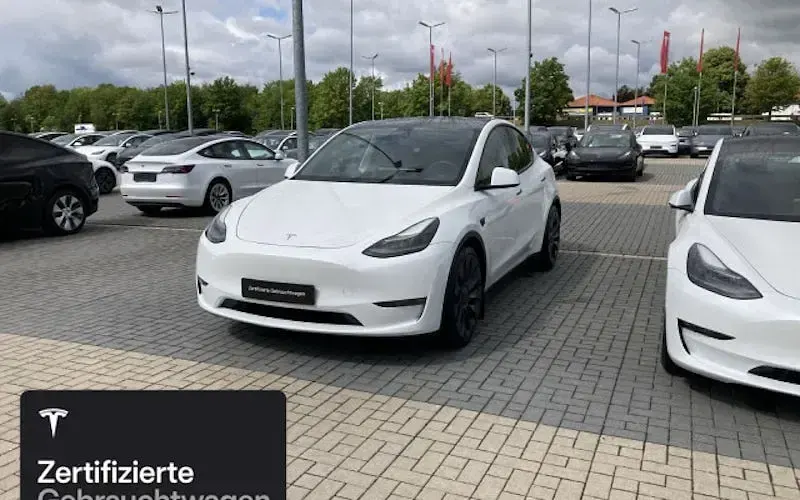 Gebraucht Tesla Model Y Performance 321 kW (437 PS) 2023 Weiß SUV