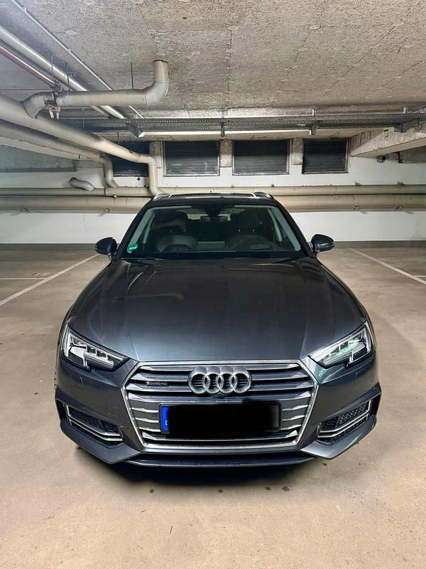 Gebraucht Audi A4 S-Line 218 PS (160 kW) 2016 Grau Kombi