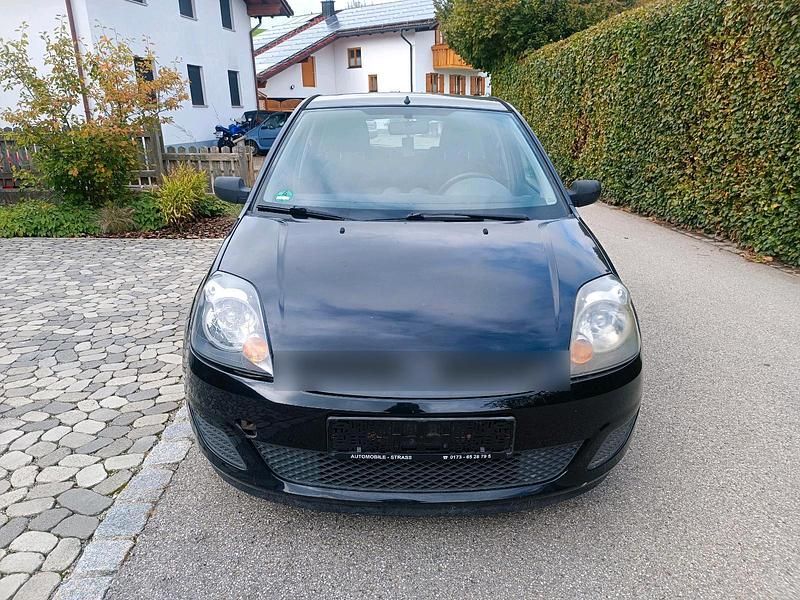 Blau Gebraucht 2007 Ford Fiesta Kleinwagen | 1.600 € (Guter Preis) - Bild 1/4
