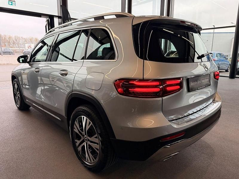 Gebraucht Mercedes GLB200 Advanced 164 PS (120 kW) 2024 Lack hightechsilber SUV