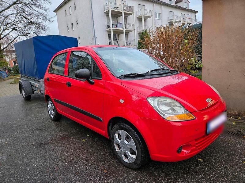 Gebraucht Chevrolet Matiz 52 PS (38 kW) 2009 Rot Kleinwagen