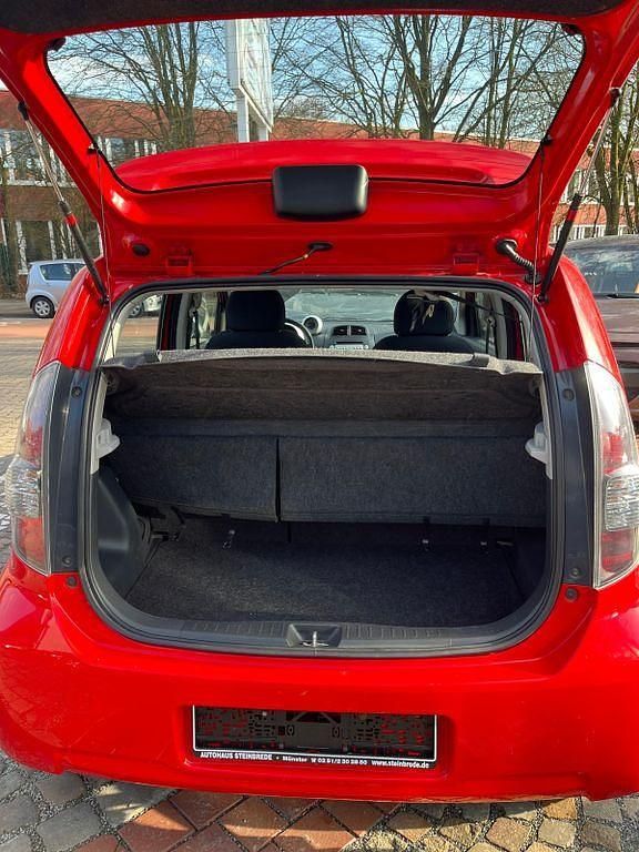 Gebraucht Daihatsu Sirion 87 PS (63 kW) 2006 Rot Kleinwagen