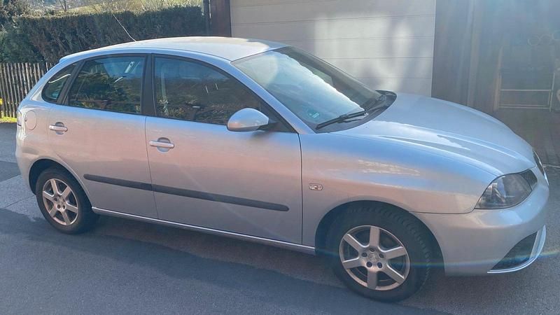 Gebraucht Seat Ibiza 86 PS (63 kW) 2009 Grau Limousine