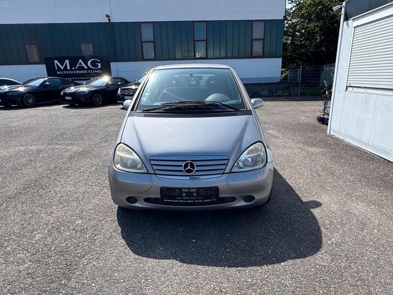 Grau Gebraucht 1999 Mercedes A170 Kleinwagen | 500 € (Guter Preis) - Bild 1/4