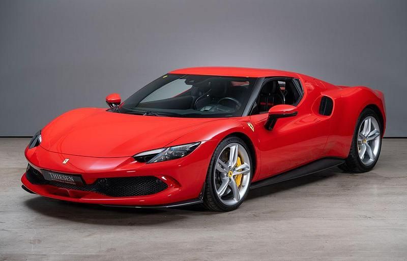 Gebraucht Ferrari 296 632 PS (464 kW) 2022 Rot