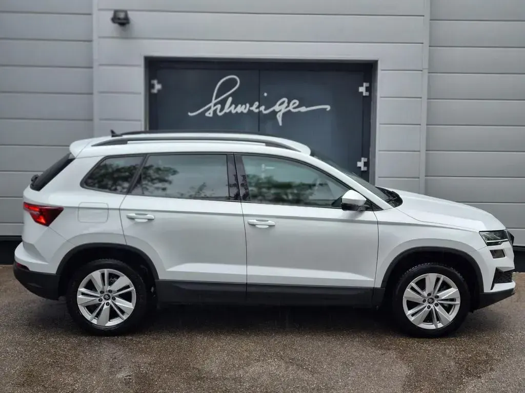 Gebraucht Skoda Karoq Selection 116 PS (85 kW) 2025 Weiß SUV
