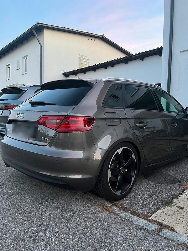 Second-hand Audi A3 125 CP (91 kW) 2013 Gri Hatchback