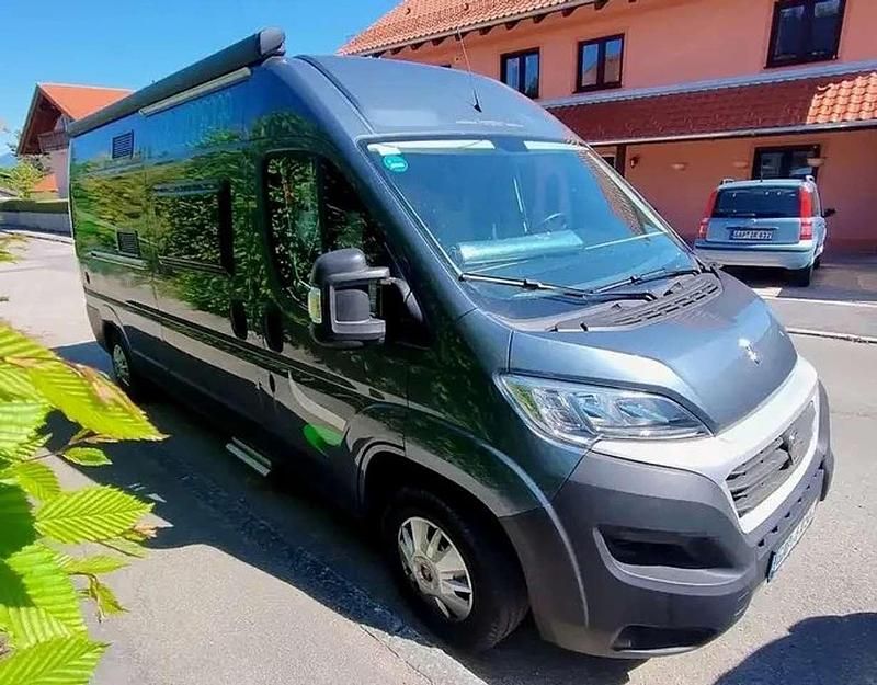 Grau Gebraucht 2020 Fiat Ducato Van | 39.900 € - Bild 1/4