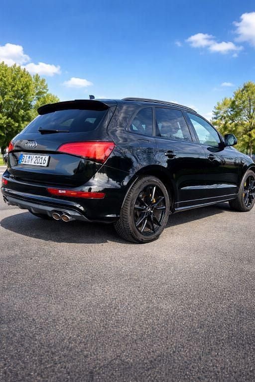 Schwarz Gebraucht 2014 Audi SQ5 Black Edition SUV | 17.999 € (Guter Preis) - Bild 1/4
