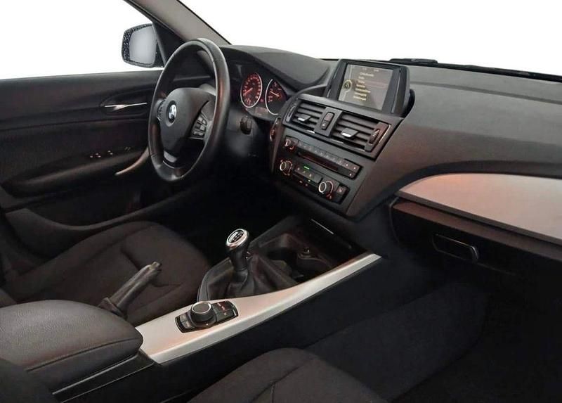 Gebraucht BMW 114 Advantage 102 PS (75 kW) 2014 Schwarz Kleinwagen