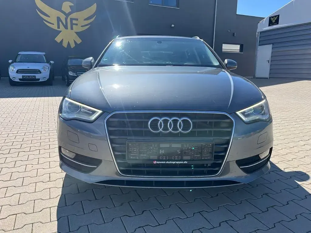 Gebraucht Audi A3 Ambition 150 PS (110 kW) 2014 Grau Limousine