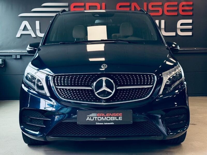 Blau Gebraucht 2021 Mercedes V300 Exclusive Van / Kleinbus | 63.990 € (Superpreis) - Bild 1/4