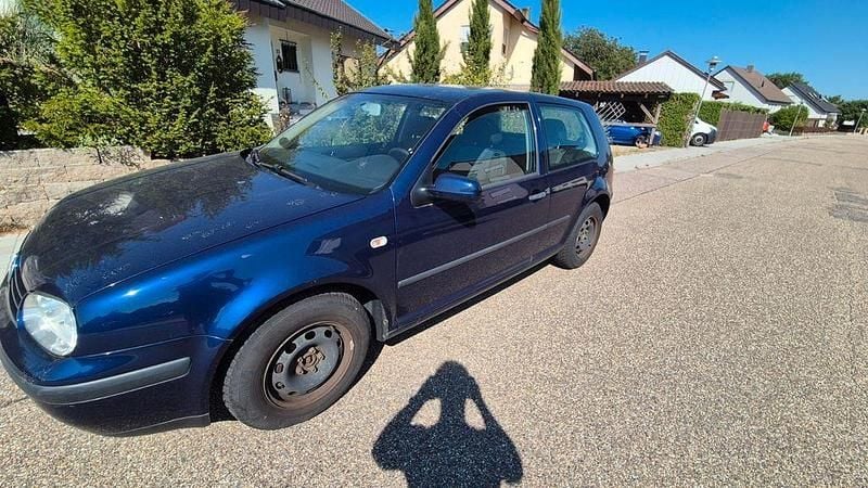 Blau Gebraucht 2003 VW Golf IV Ocean Limousine | 1.350 € (Guter Preis) - Bild 1/4