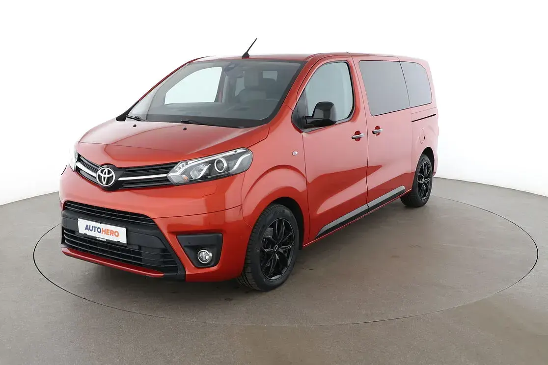 Gebraucht Toyota Proace Verso Executive 177 PS (130 kW) 2020 Kombi