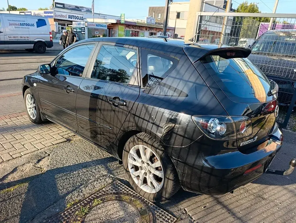 Gebraucht Mazda 3 Active 105 PS (77 kW) 2008 Schwarz Limousine
