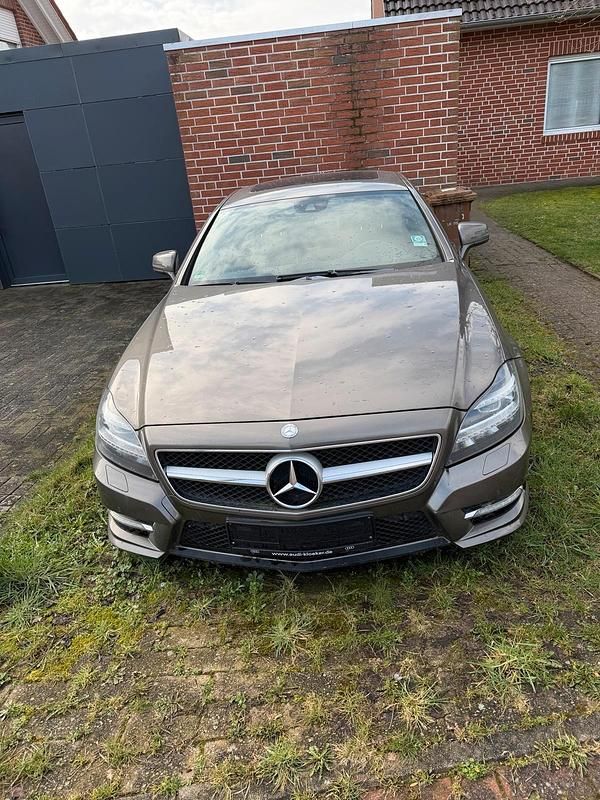 Gebraucht Mercedes CLS350 265 PS (194 kW) 2012 Limousine