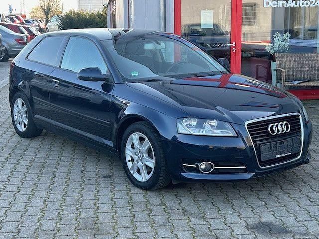 Gebraucht Audi A3 Ambition 160 PS (117 kW) 2011 Blau Kleinwagen
