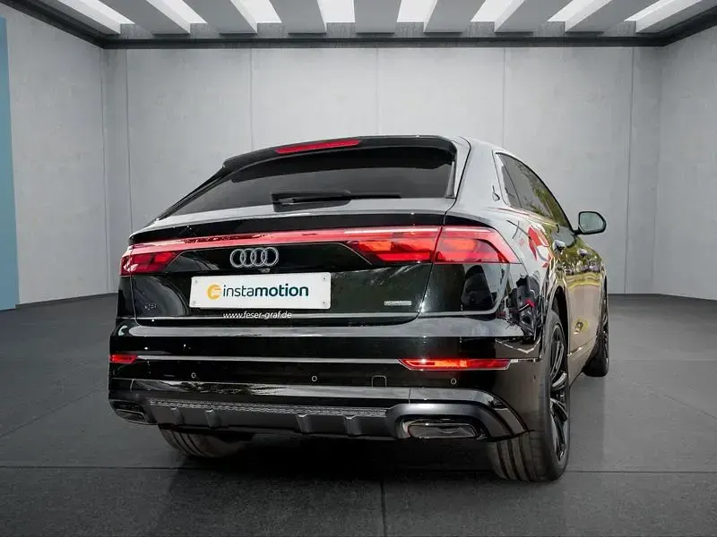 Gebraucht Audi Q8 S-Line 286 PS (210 kW) 2025 Schwarz SUV