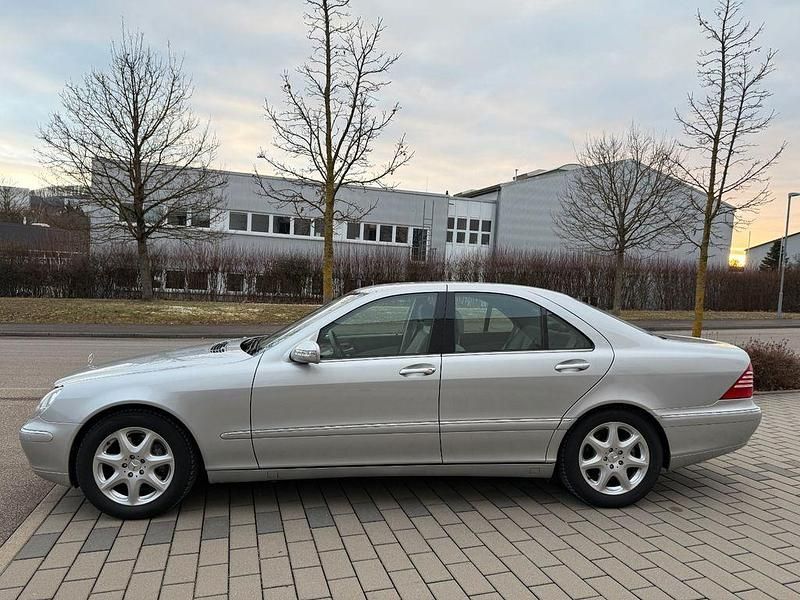 Gebraucht Mercedes S500 306 PS (225 kW) 2005 Silber Limousine
