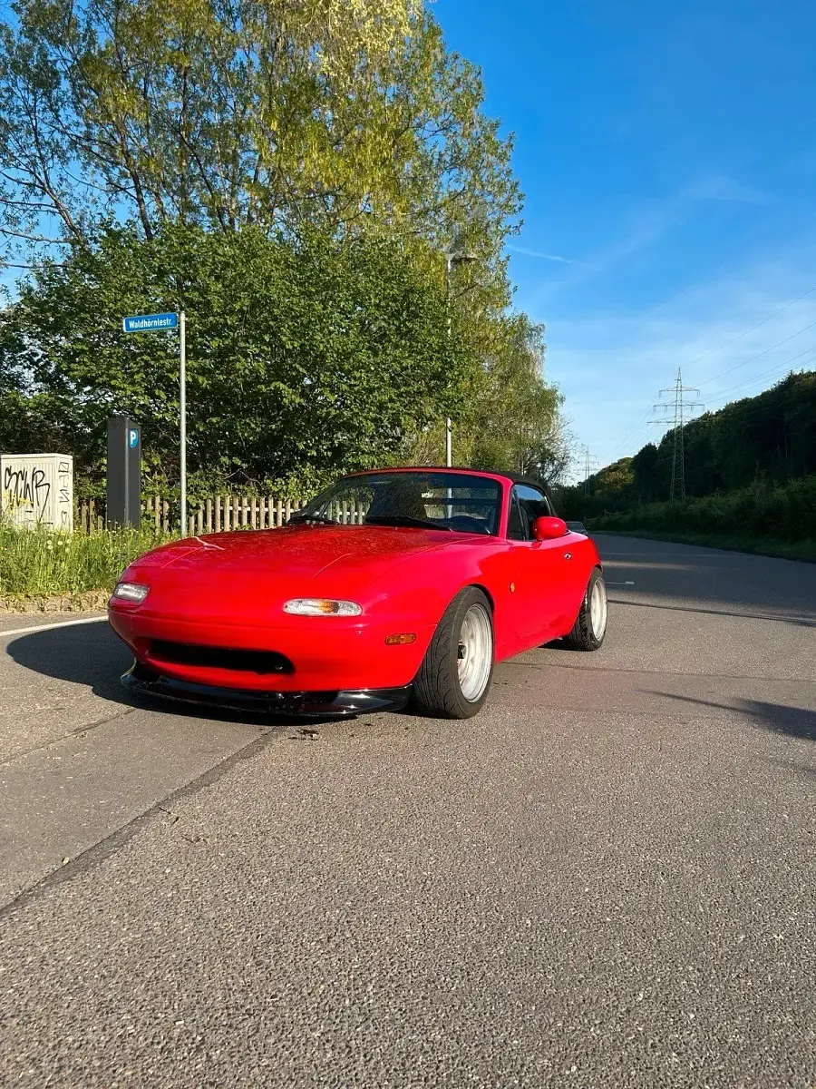Gebraucht Mazda MX5 115 PS (84 kW) 1990 Rot Cabrio