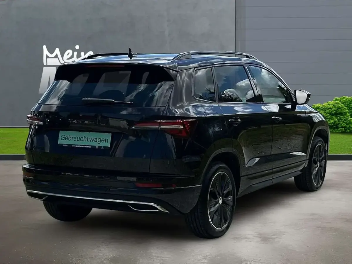 Gebraucht Skoda Karoq SportLine 150 PS (110 kW) 2024 Schwarzmagic perleffekt SUV