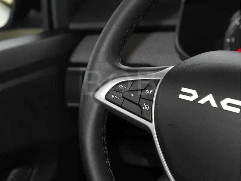 Gebraucht Dacia Sandero Stepway 91 PS (66 kW) 2025 Weiß Kleinwagen