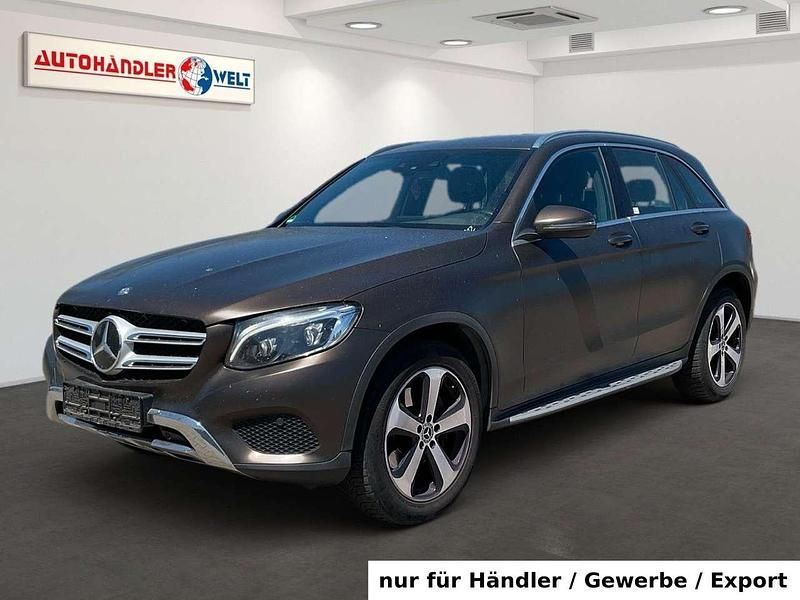 Braun Gebraucht 2017 Mercedes GLC250 SUV | 17.999 € (Superpreis) - Bild 1/3