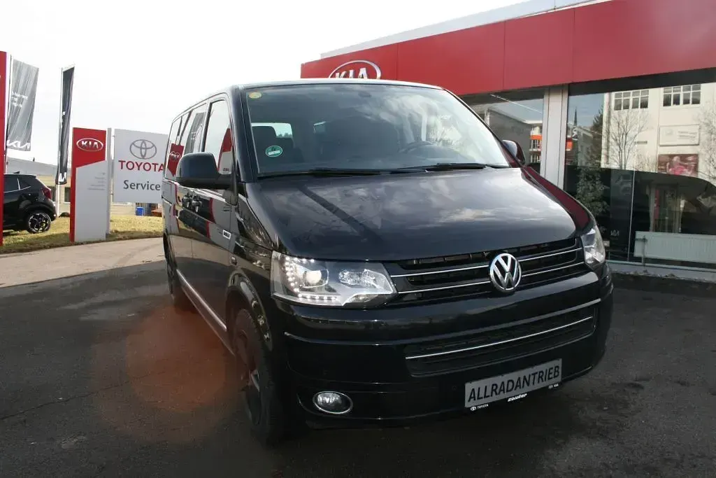 Gebraucht VW Multivan Life 179 PS (131 kW) 2013 Schwarz Van / Kleinbus