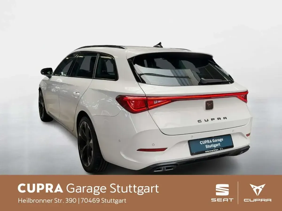 Gebraucht Seat Leon 150 PS (110 kW) 2024 Weiß Limousine