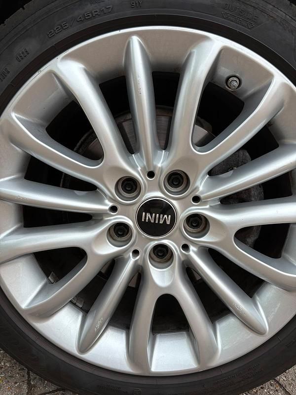 Gebraucht Mini One Clubman 105 PS (77 kW) 2018 Schwarz Kombi