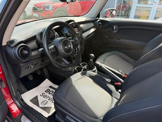 Second-hand Mini ONE 102 CP (75 kW) 2016 Roșu Hatchback