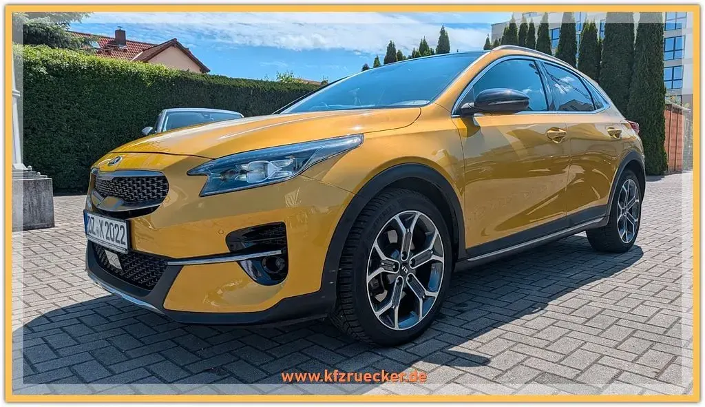 Używany Kia XCeed Launch Edition 204 KM (150 kW) 2019 Żółty SUV