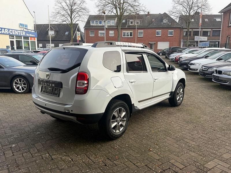 Gebraucht Dacia Duster Celebration 114 PS (83 kW) 2018 Gletscherweiss SUV