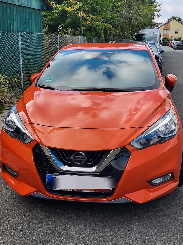 Orange Gebraucht 2020 Nissan Micra Tekna Limousine | 11.500 € (Guter Preis) - Bild 1/2