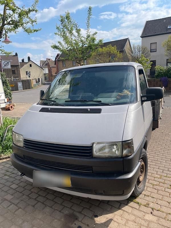Second-hand VW T4 65 CP (47 kW) 1991 Gri Van