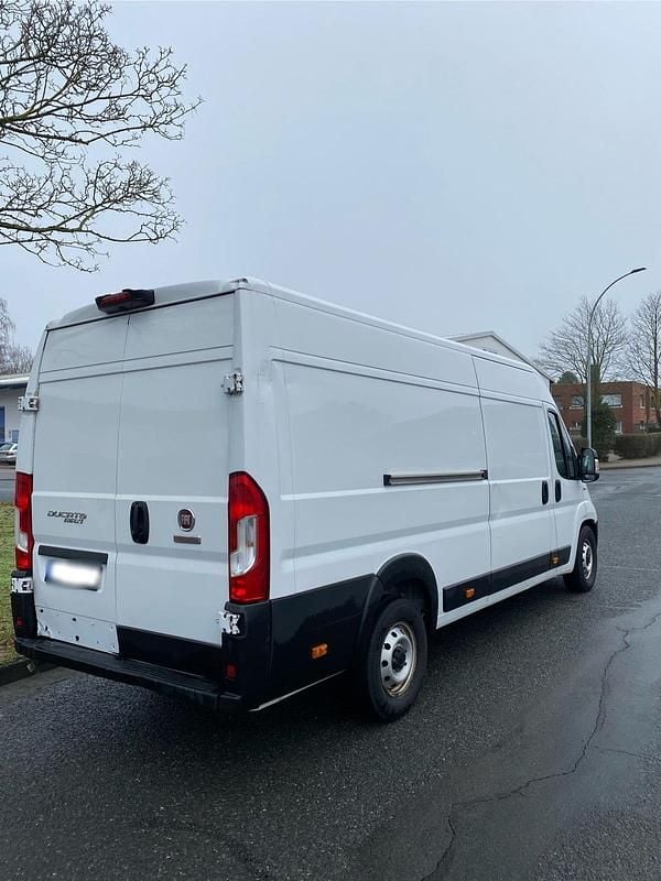 Gebraucht Fiat Ducato 160 PS (117 kW) 2021 Weiß Van