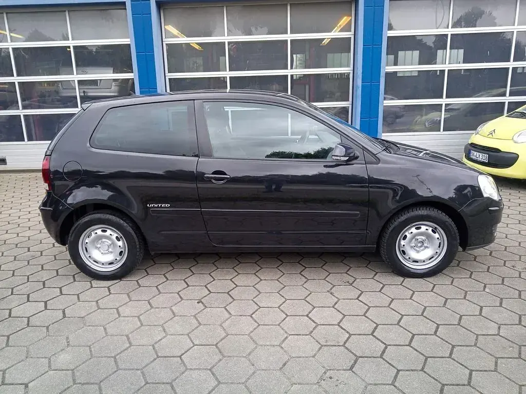 Gebraucht VW Polo United 69 PS (50 kW) 2009 Schwarz Kleinwagen
