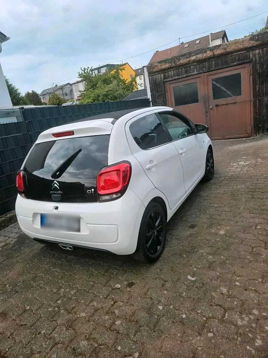 Gebraucht Citroën C1 82 PS (60 kW) 2016 Weiß Kleinwagen