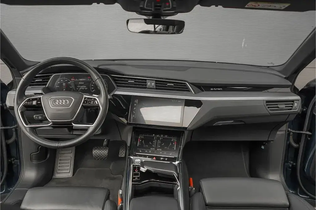 Gebraucht Audi e-tron Advanced 300 kW (408 PS) 2018 Blau SUV