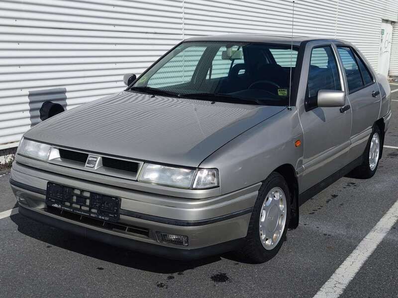 Gold Gebraucht 1994 Seat Toledo Limousine | 4.000 € - Bild 1/4